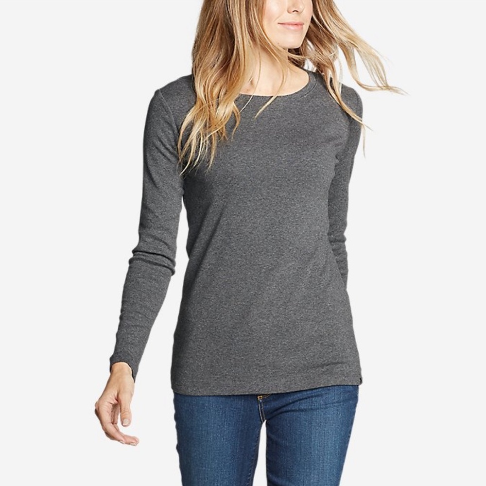 Long Sleeve Crewneck Tee in “charcoal”